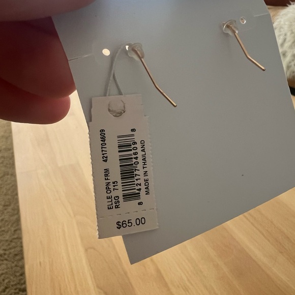 Kendra Scott Elle Earring Rose Gold - Picture 4 of 4